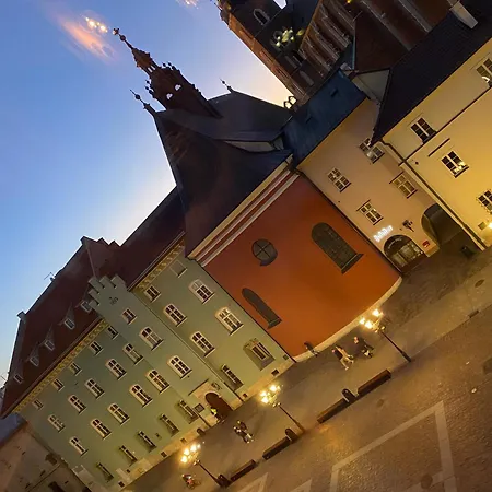 Lux Stays By Torres At K39 Krakow-2