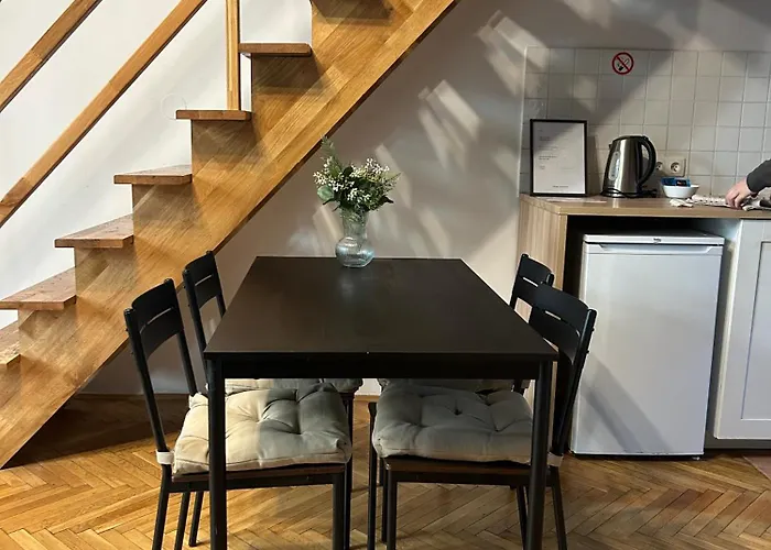 Vintage Szpitalna Apartment